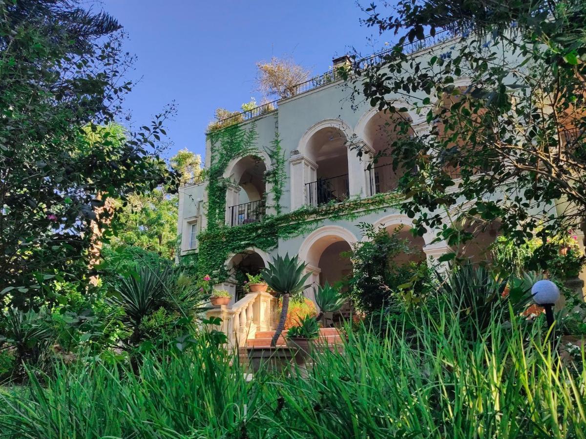 Babil Bahceleri - Gardens Of Babel Bed & Breakfast Lapithos  Exterior photo